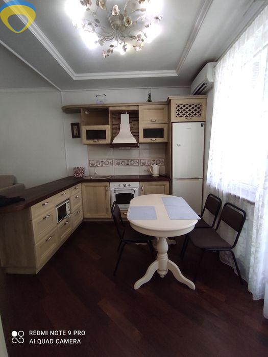 продажа двухкомнатной квартиры номер A-173649 в Приморском районе, фото номер 12